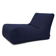 Mörkblå Lounge 100 sittsäcksfåtölj med bred rygg och bekväm design.