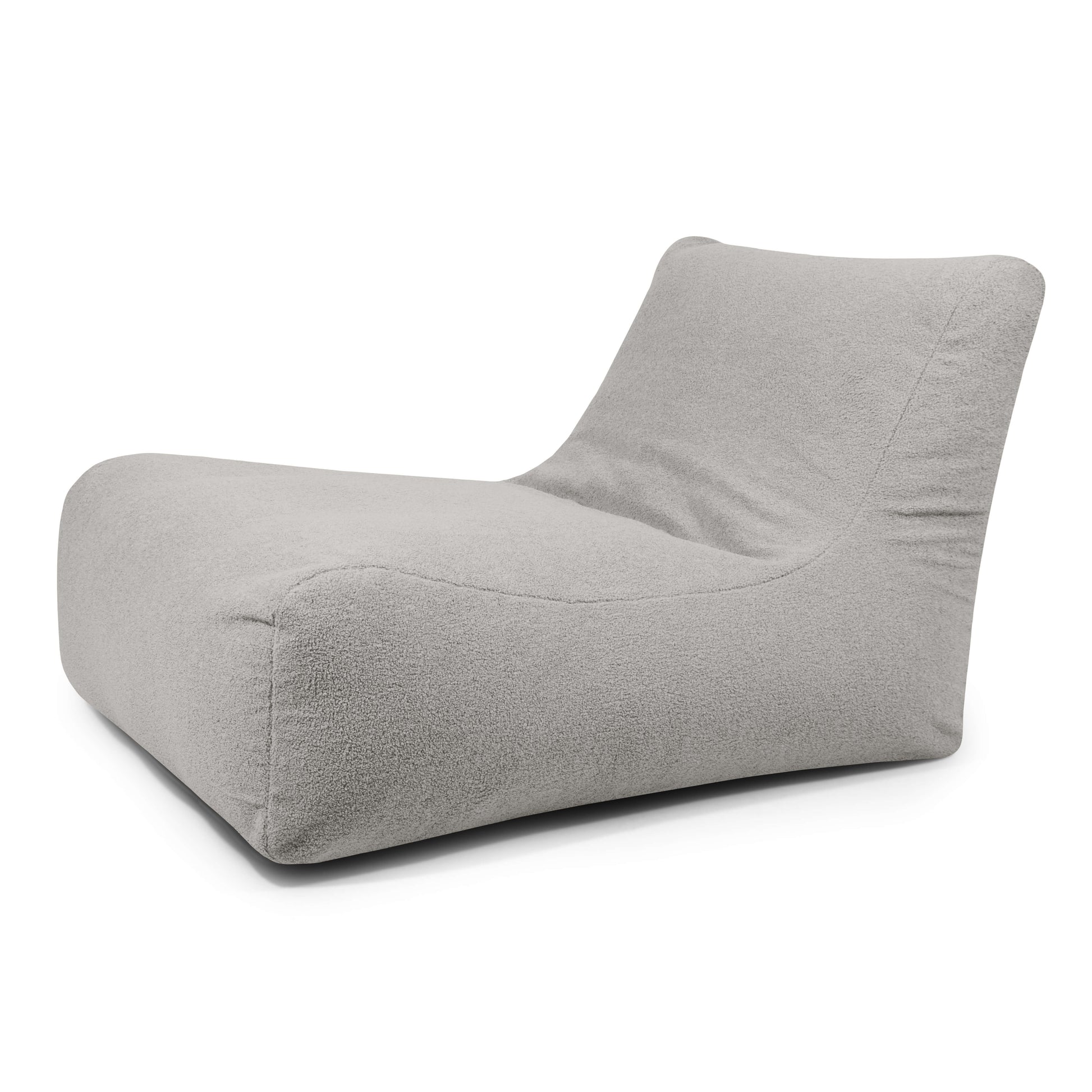 Sittsäck Lounge 100 Teddy White Grey, en fåtöljformad sittsäck i mjukt, tvåtonat teddytyg med ryggstöd.