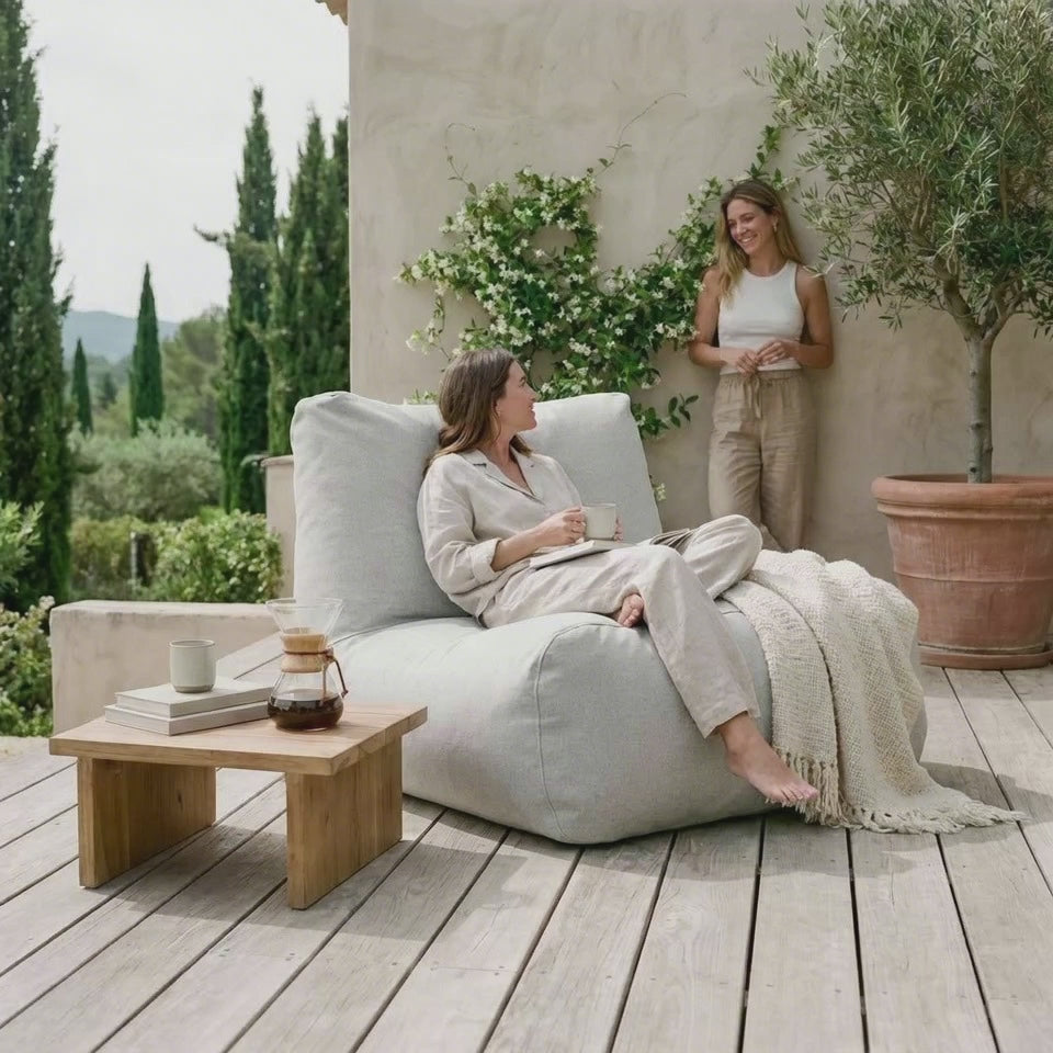 Ladda video: Sittsäck Tube 100 Riviera Light Grey