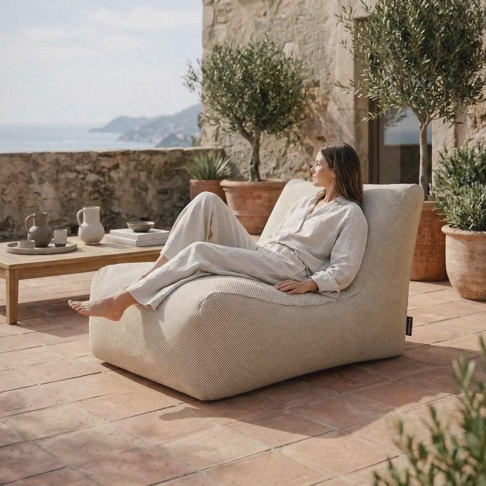 Ladda video: Sittsäck Lounge 100 Capri Beige